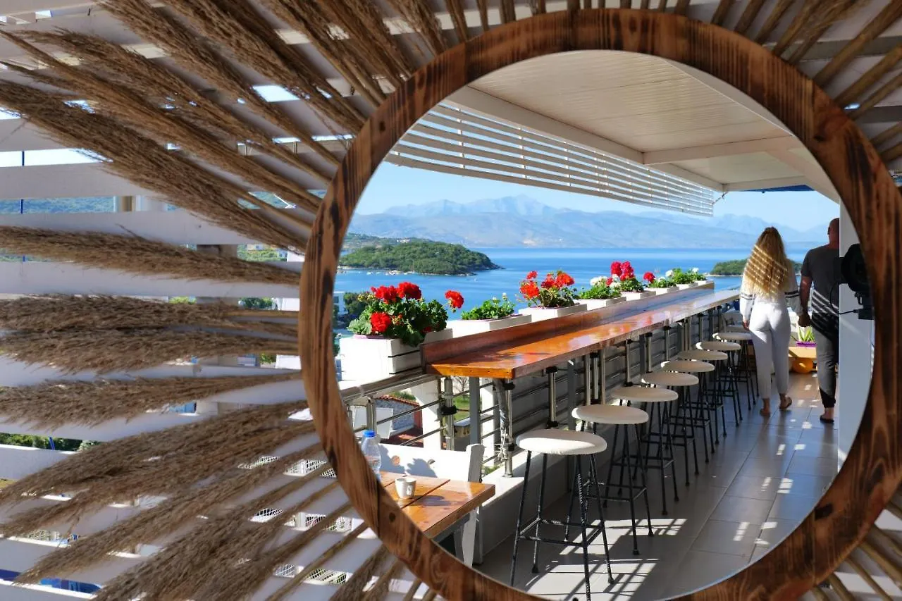 Hotel Mira Mare 卡萨米尔 4*,  阿尔巴尼亚