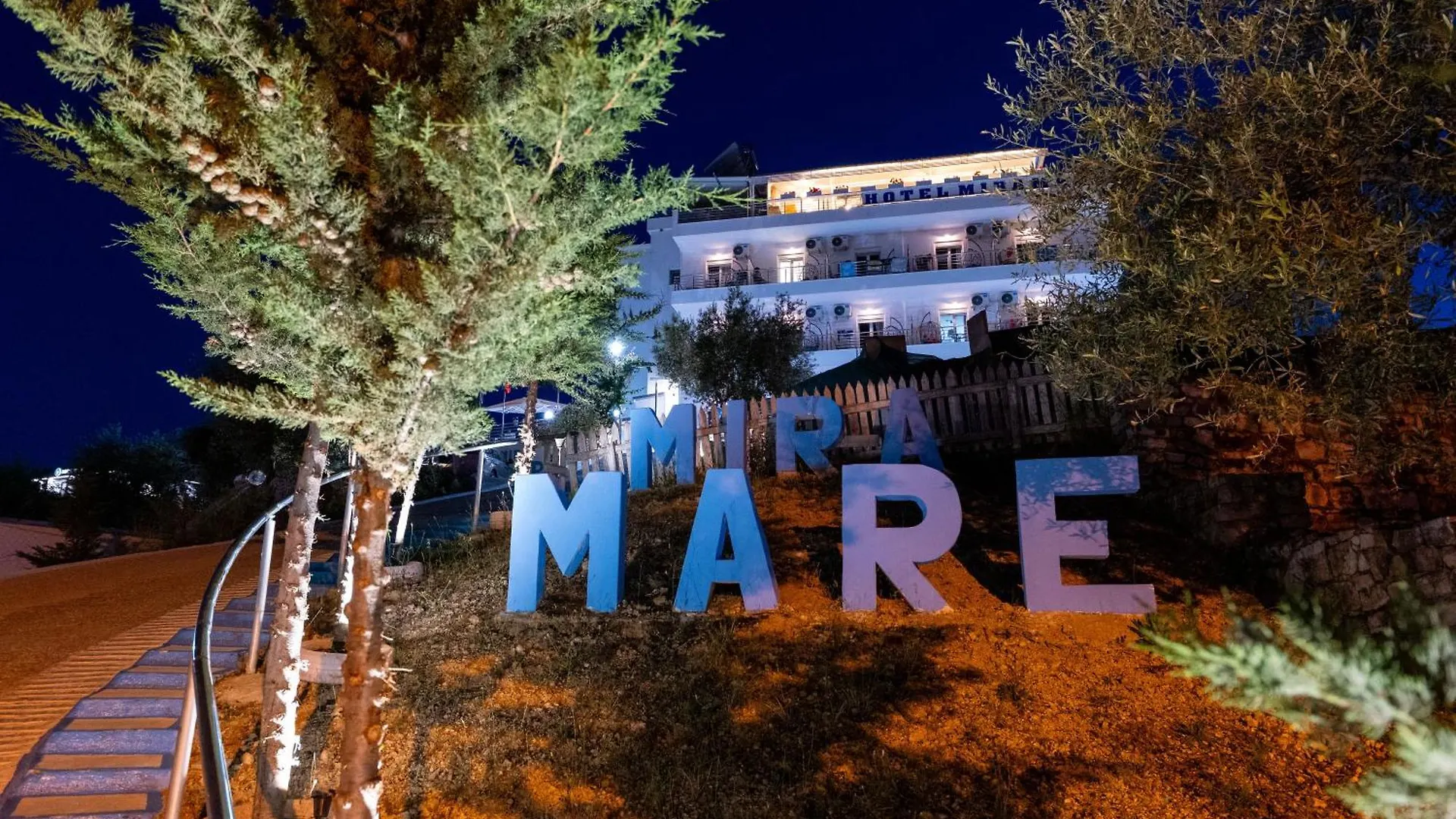 Hotel Mira Mare Ksamil