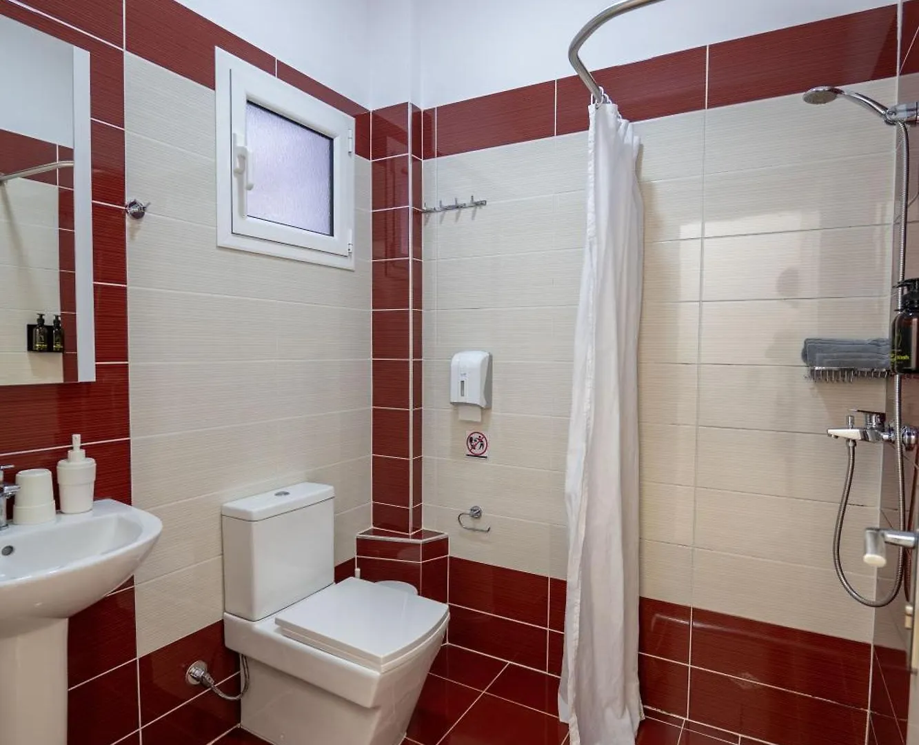 Hotel Mira Mare Ksamil