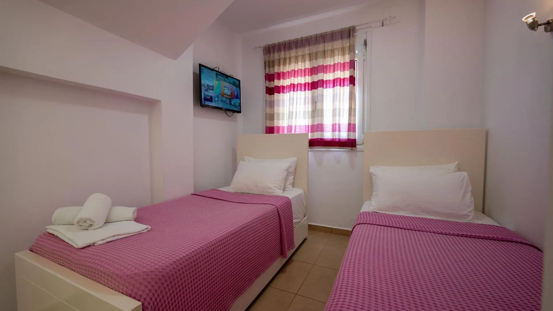 Hotel Mira Mare Ksamil