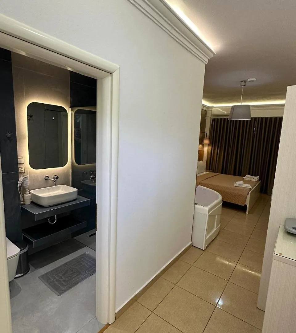 Hotel Mira Mare Ksamil