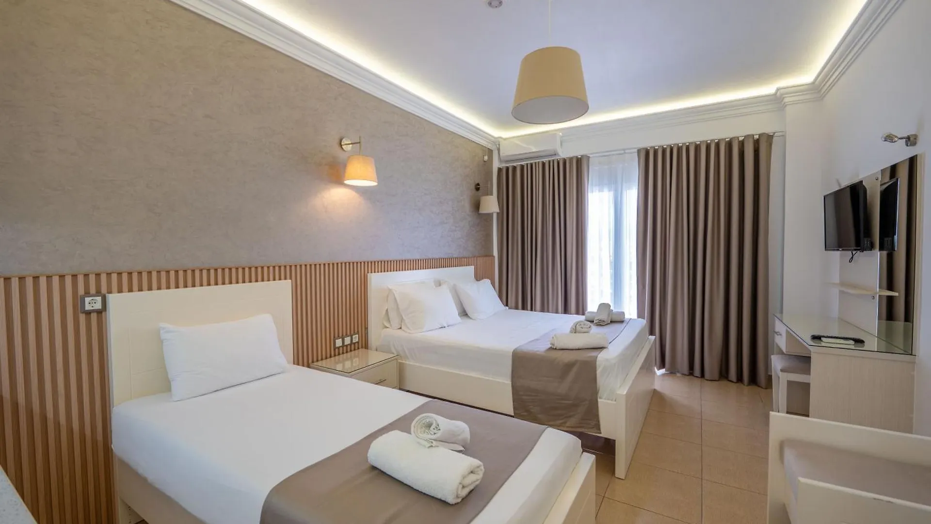 Hotel Mira Mare Ksamil