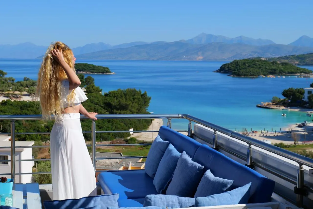 Hotel Mira Mare Ksamil 4*,